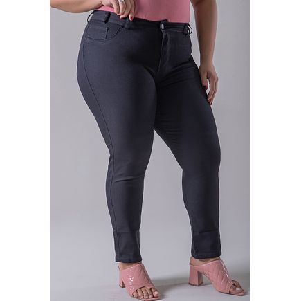 Calça sarja cigarrete plus size