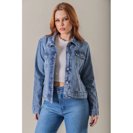 Jaqueta jeans marmorizada feminina