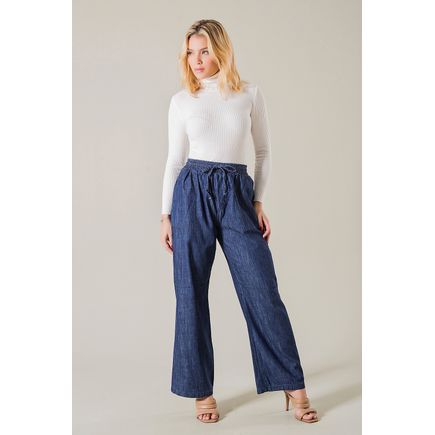 Calça jeans pantalona feminina