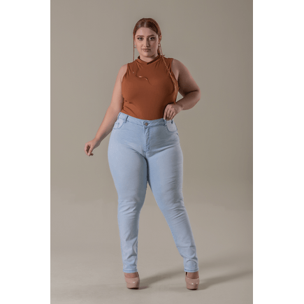 Calça Jeans Cigarrete Feminina Plus Size
