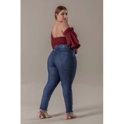 Calça Jeans Cropped Feminina Plus Size