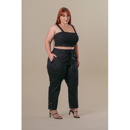 Calça Pantacourt Feminina Plus Size