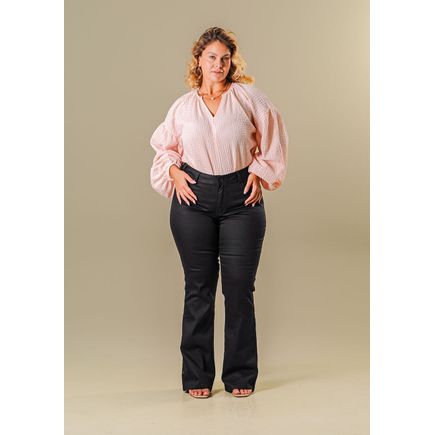 Calça Jeans Flare Feminina Plus Size