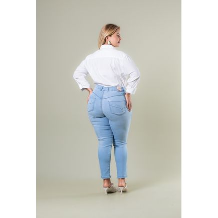 Calça Jeans Cigarrete Feminina Plus Size